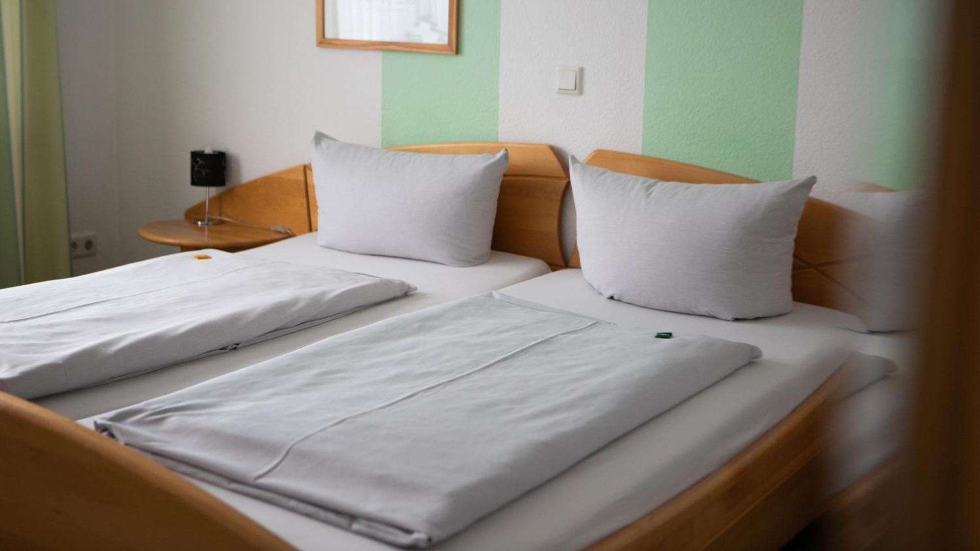 Garni Hotel Hof Zum アーハウス エクステリア 写真