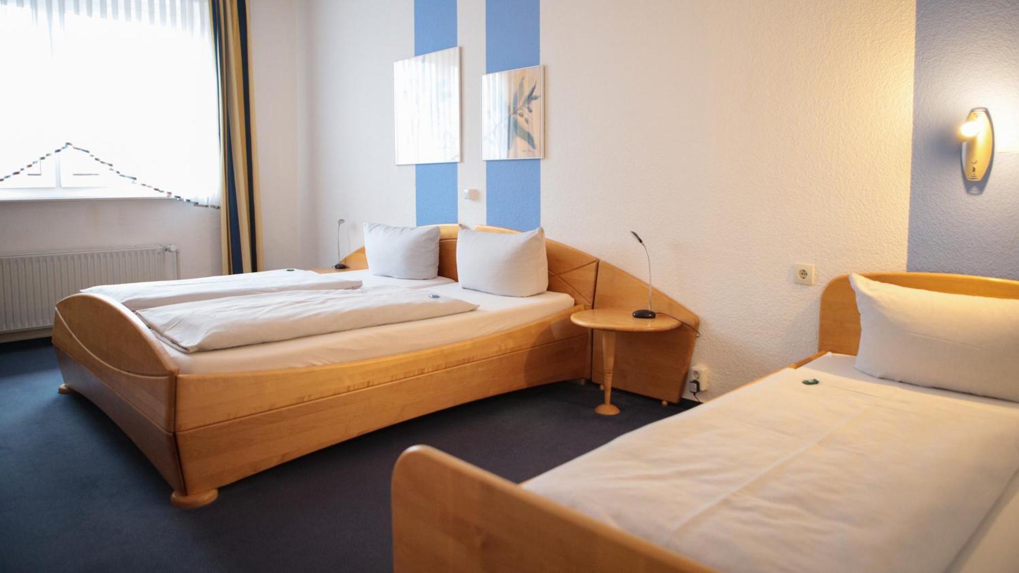 Garni Hotel Hof Zum アーハウス エクステリア 写真