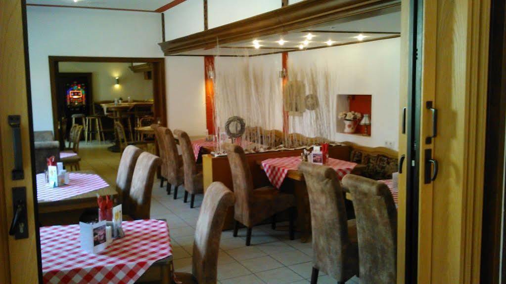 Garni Hotel Hof Zum アーハウス エクステリア 写真